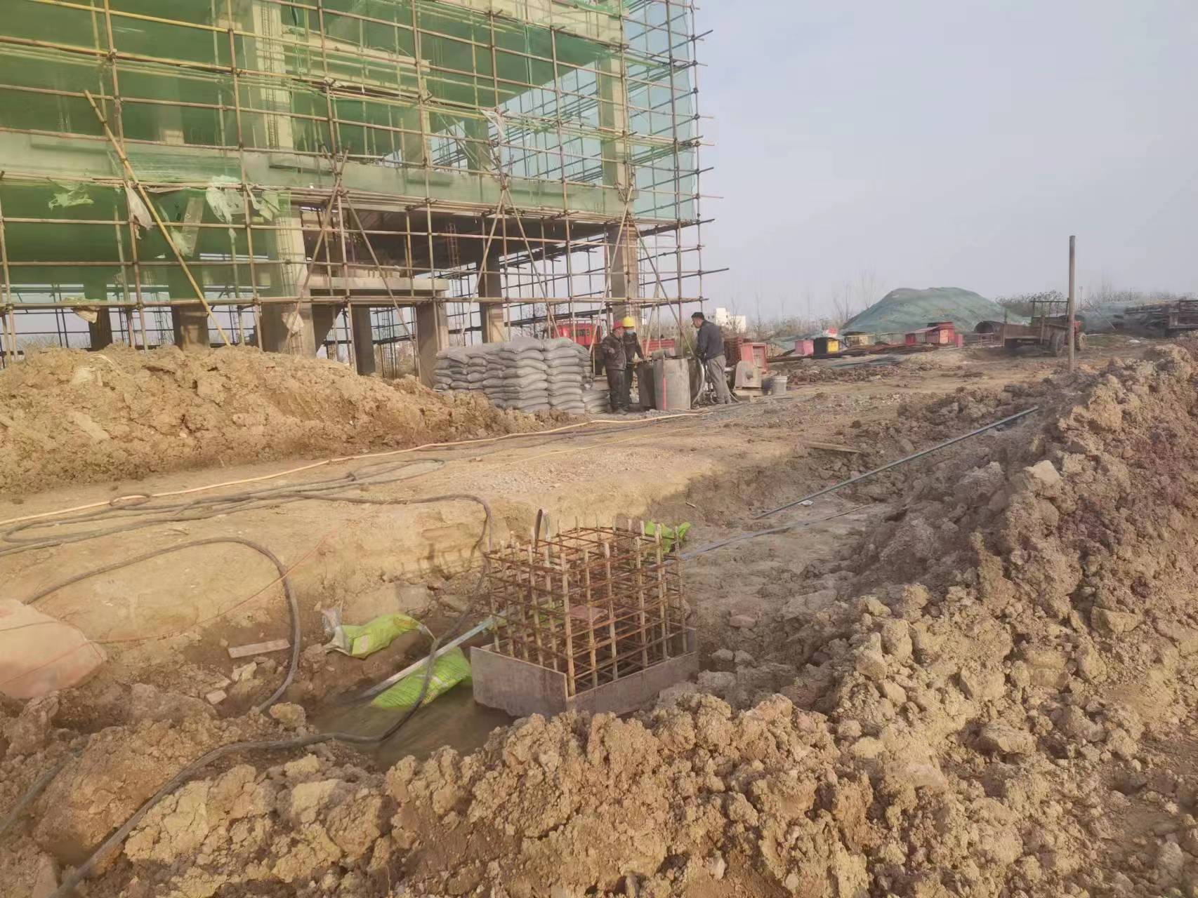 巴马当桥梁出现裂缝的时候应该及时加固修补